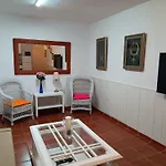 Fantastico Apartamento Con Piscina Comunitaria Junto Al Mar En Malaga