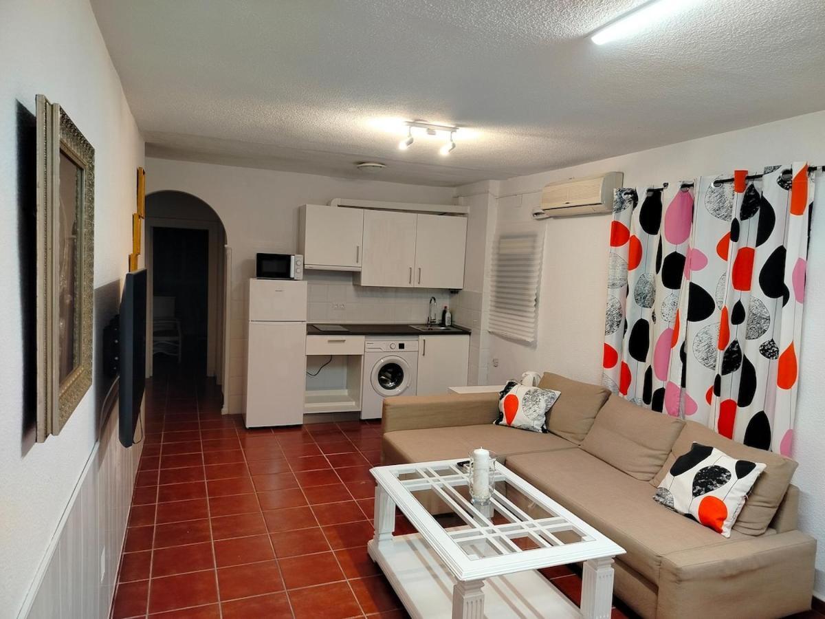 Fantastico Con Piscina Comunitaria Junto Al Mar En Apartamento